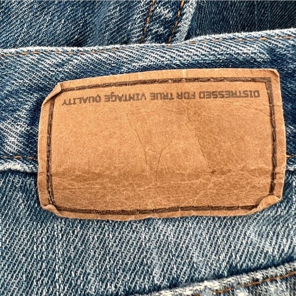 Urban Pipeline Distressed Straight Leg Jeans Size 34 x 32 Men’s - Picture 4 of 6